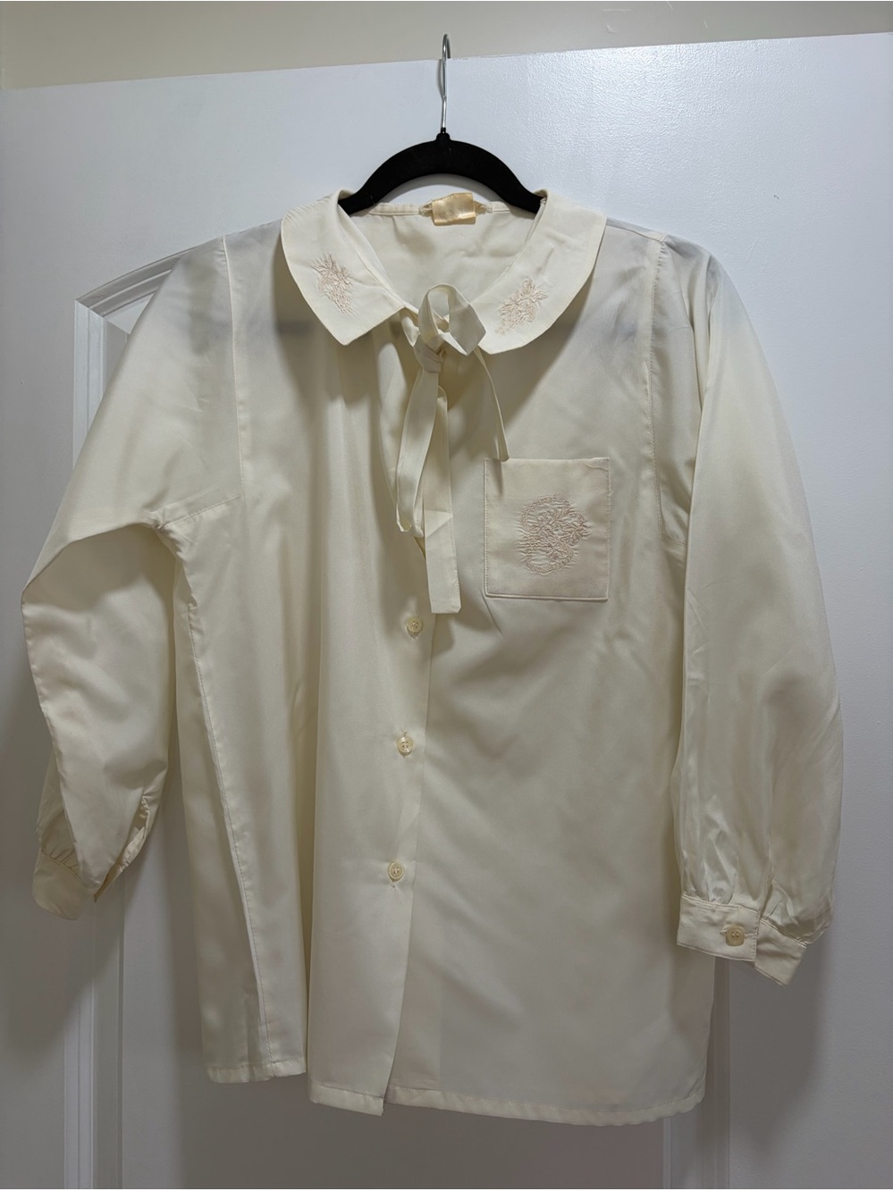 VTG 80s Stockmann Embroidered Peter Pan Collar Bow Blouse Cream 38